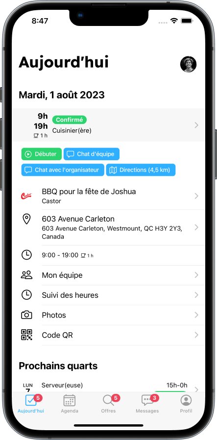 Un téléphone mobile montrant l'interface utilisateur de l'appli mobile Workstaff